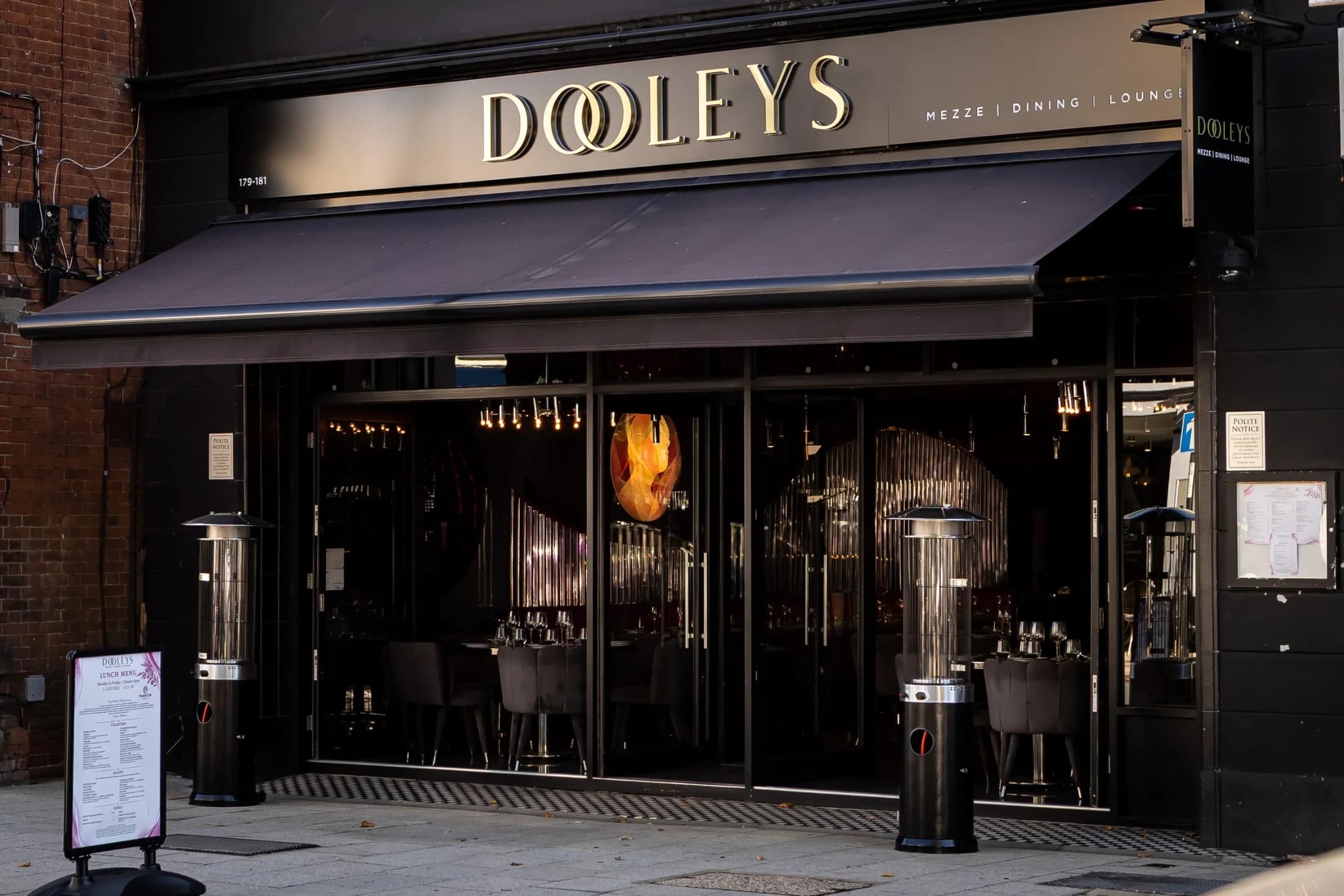 DOOLEY’S GRILL AND BAR in Loughton