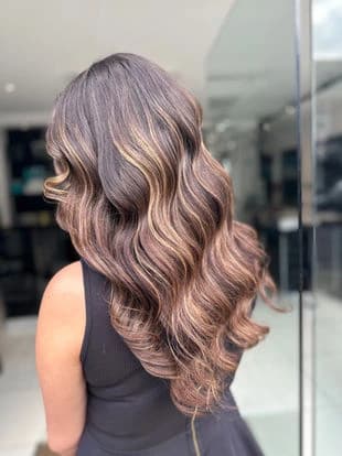 Salon 182 in Loughton